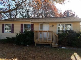 233 Atlantis Ave, Manahawkin, NJ