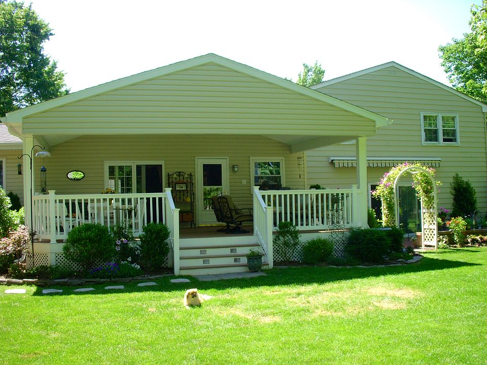 rear oh home deck and roof 2011