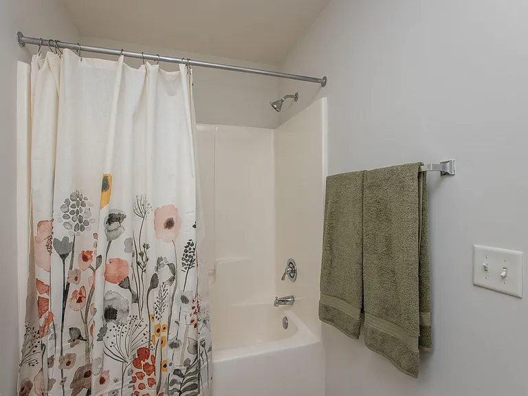 Meridian Village — Photo 38