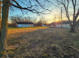 2204 N 2829th Rd, Marseilles, IL 61341