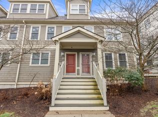 25 Creighton St #2-10, Jamaica Plain, MA 02130