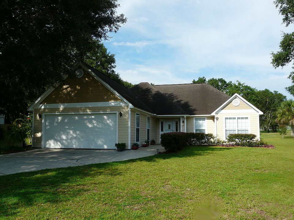 1st image of 35 Fair Way