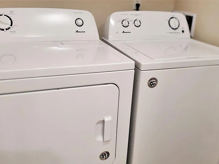 Full-Size Washer/Dryer