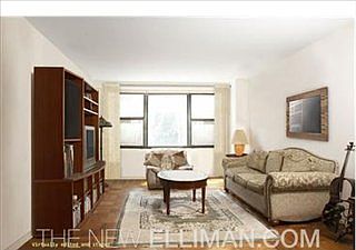 1st image of 7 E 14th St APT 318
