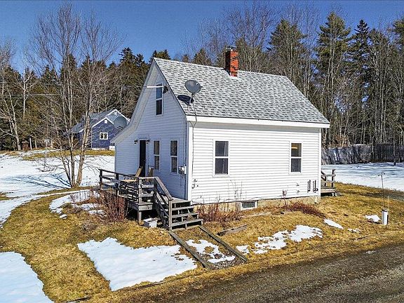 2nd image of 732 Castine Road