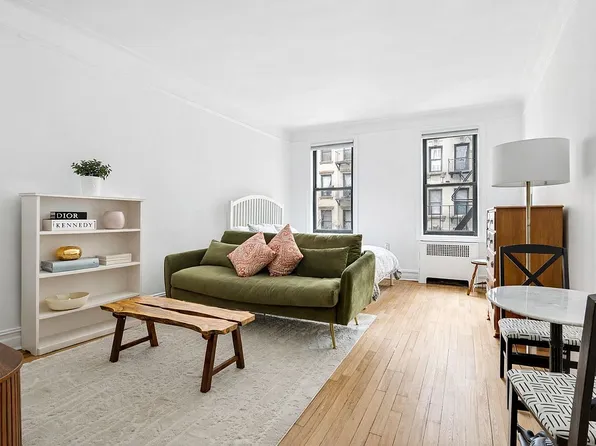 121 E 88th St APT 3A, Manhattan, NY 10128