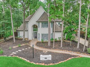 42 Golden Shadow Cir, Spring, TX 77381
