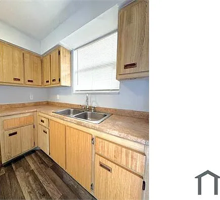 2 bed, $1,650 — Photo 4