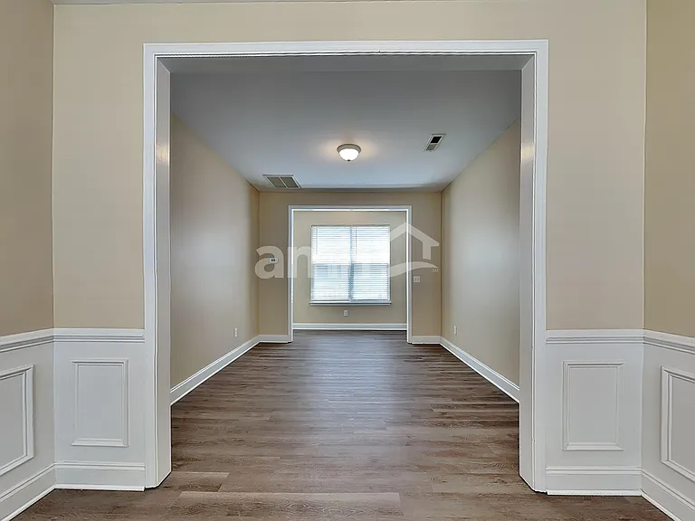 126 Diploma Dr — Photo 6