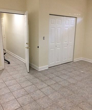 4th image of 4145 N Milwaukee Ave #G