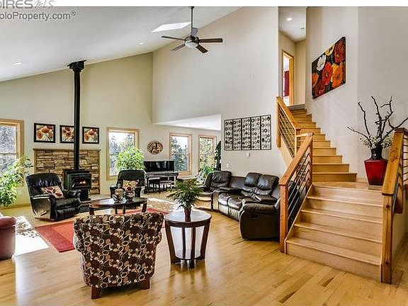 Maple floors w/ hot water heat