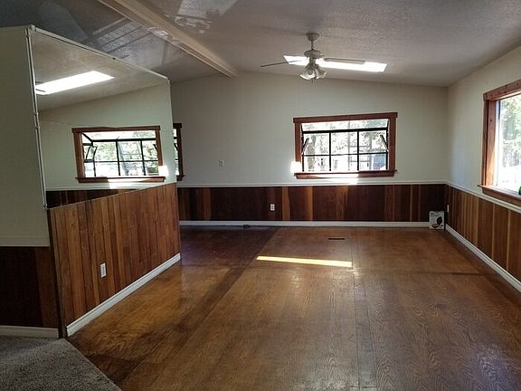 5th image of 179 Ponderosa Dr