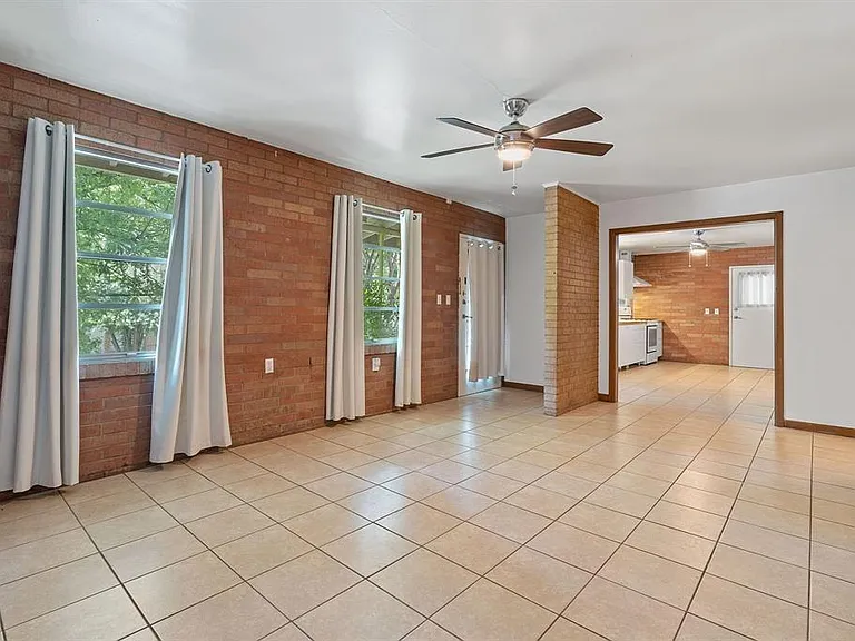 2205 Alta Vista Ave #2205 — Photo 5