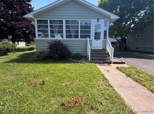 311 Sayles St, Oneida, NY 13421