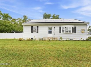 552 Lloyd Rd, Toms River, NJ 08753