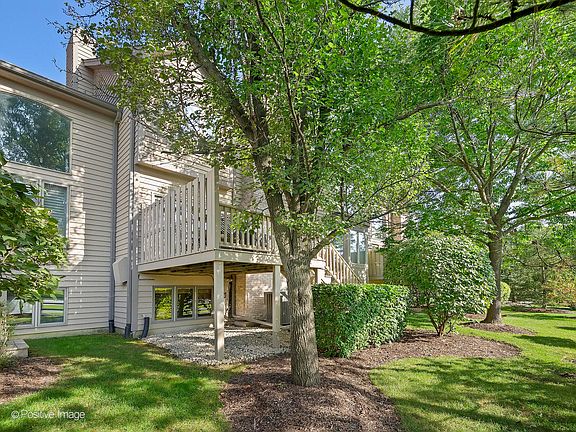 3rd image of 26W176 Klein Creek Dr