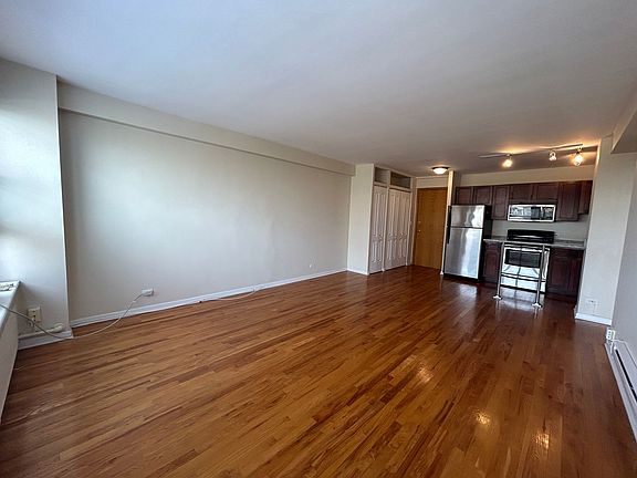 5th image of 4180 N Marine Dr #418-1110