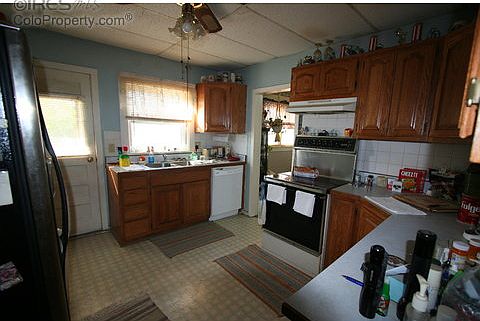 3rd image of 90 Cedar Ave