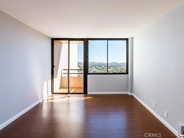 343 Pioneer Dr #1703 — Photo 15