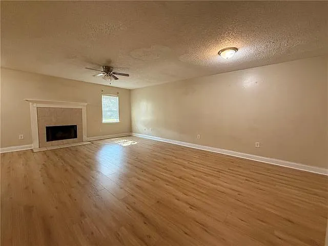 131 Kingspoint Blvd — Photo 10