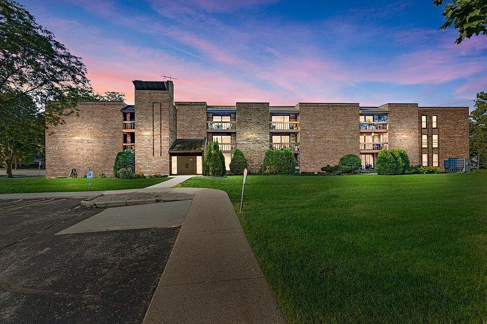 1st image of 3609 North Tucker PLACE #310