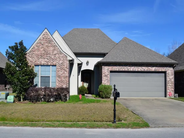 126 Clover Leaf Dr, Lafayette, LA 70508