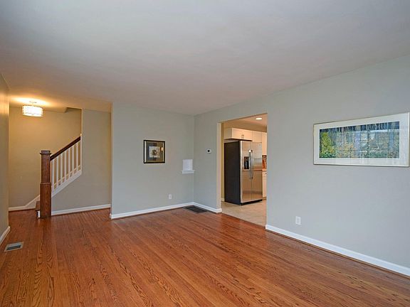 5th image of 1536 Burney Ln