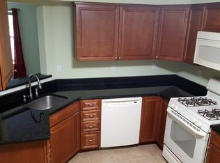 3902 Saxony Dr #3902, Mount Laurel, NJ 08054