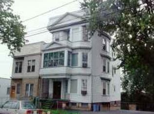 618 Washington Ave, Belleville, NJ 07109