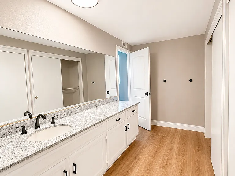1736 Branch Oak Dr — Photo 18