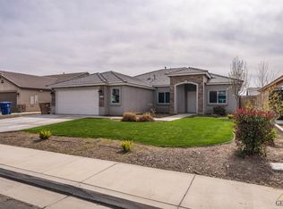 4211 Ironrock Ave, Bakersfield, CA 93313