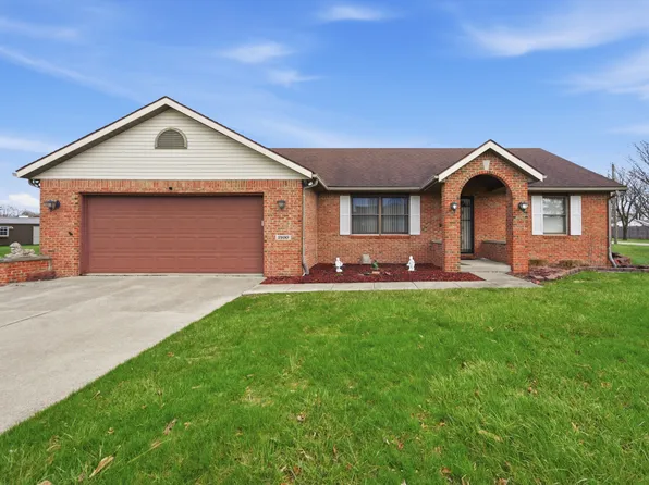 2100 N Halifax Dr, Muncie, IN 47304