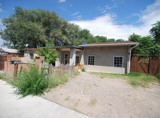 1833 Sunset Gardens Rd SW, Albuquerque, NM 87105