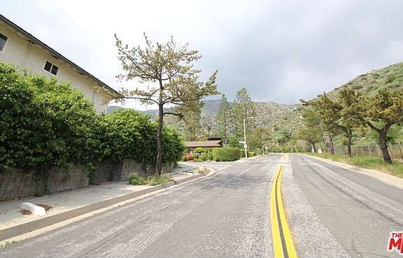 5th image of 2604 Willowhaven Dr