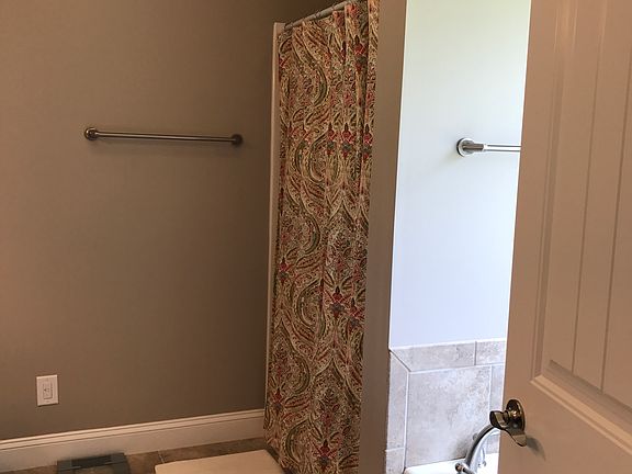 2nd image of 1831 Top Sail Ct