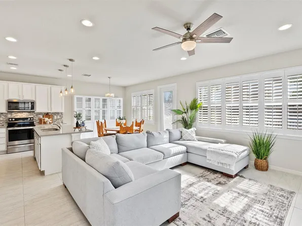 4002 Mahogany Lane, Hollywood, FL 33021