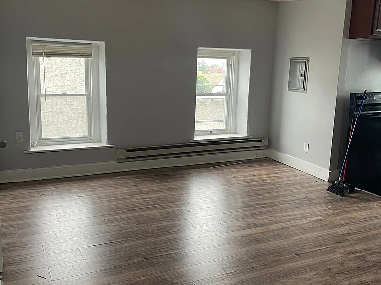 1204 W Rockland St #4 — Photo 10