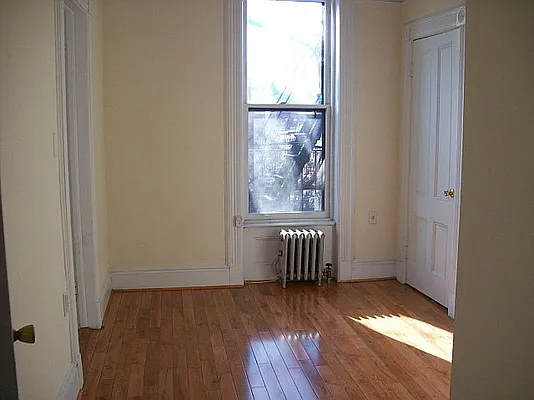 Rented by Frank Valvo Real Estate | media 55