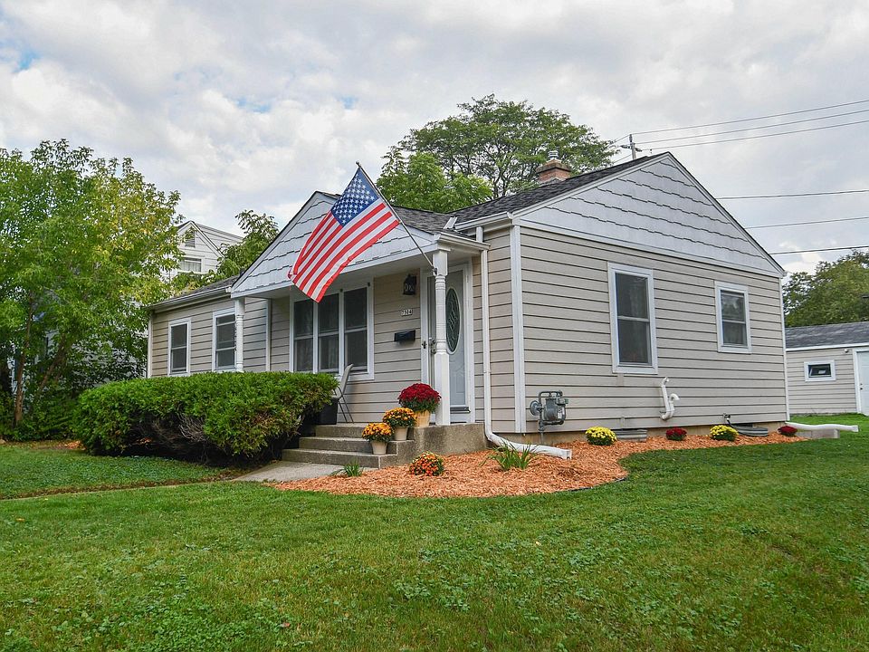 1st image of 7504 Hennessey Ave