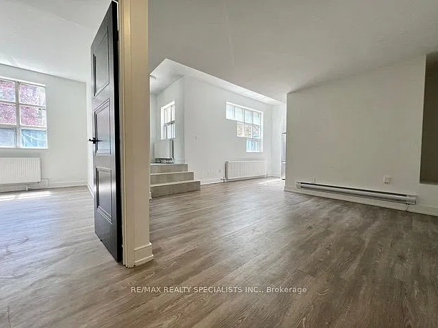 1 bed, $2,249 — Photo 2