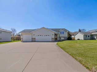 517 Walnut St, Cold Spring, MN 56320