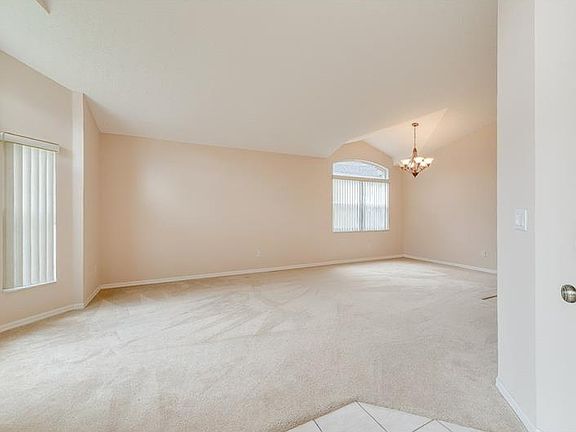 3rd image of 553 Hardwood Cir