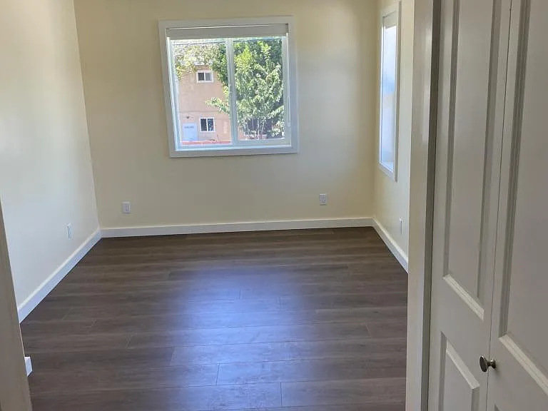 146A N Grant St — Photo 16