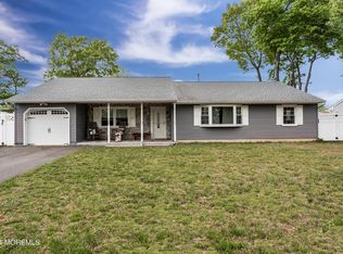 1936 Teakwood Rd, Toms River, NJ 08753