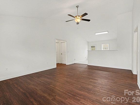 5th image of 1234 Piney Church Rd