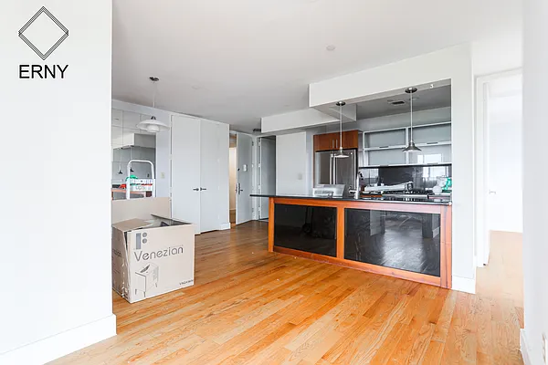 Rented by ERNY LLC | media 50