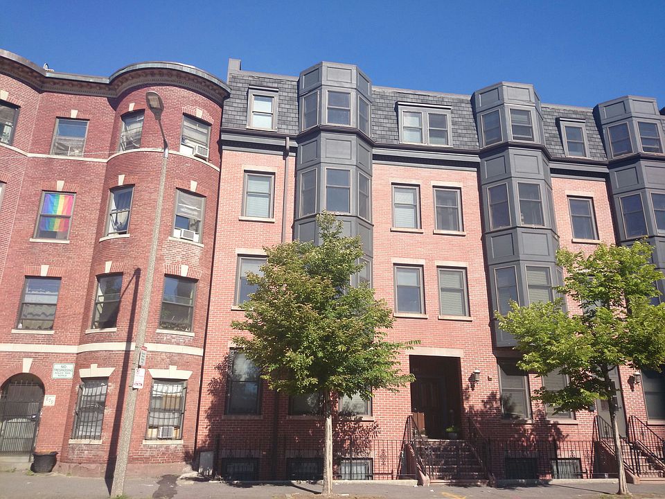 1st image of 877 Harrison Ave APT 2