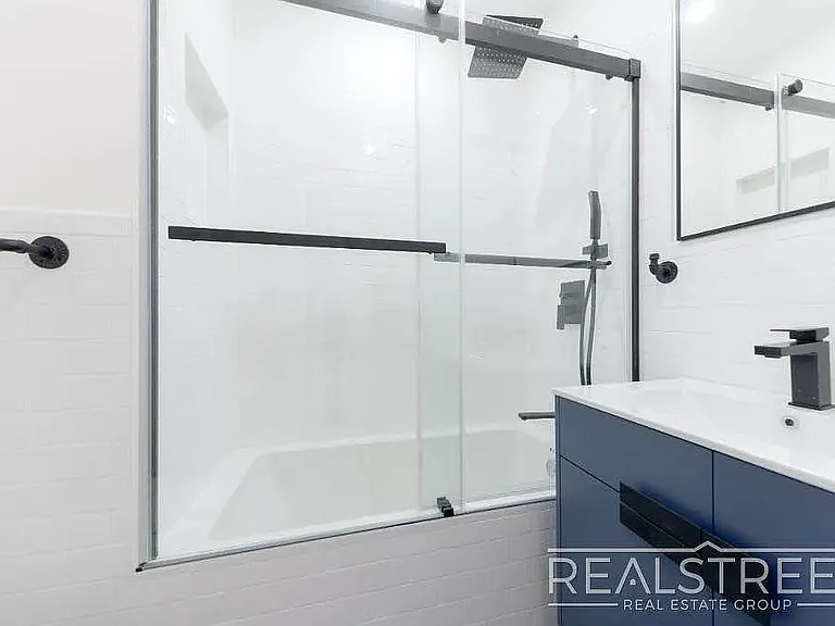 346A Chauncey St #1 — Photo 11