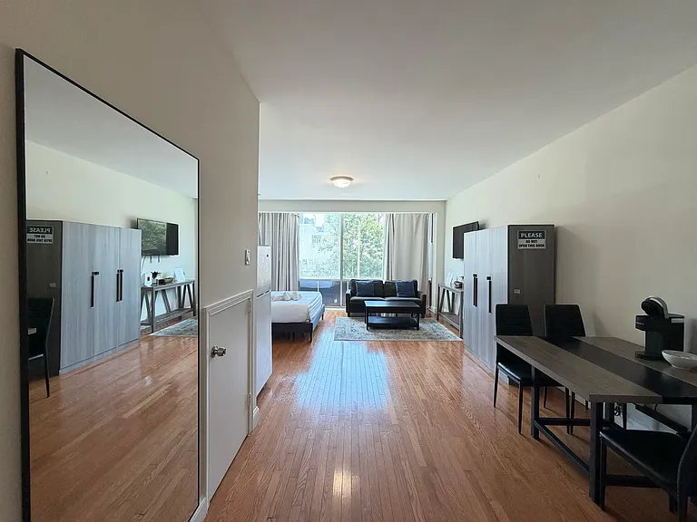 205 N 11th St #2 — Photo 11