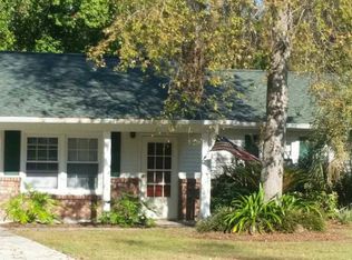 5760 Honeysuckle Ln, Myrtle Beach, SC 29588